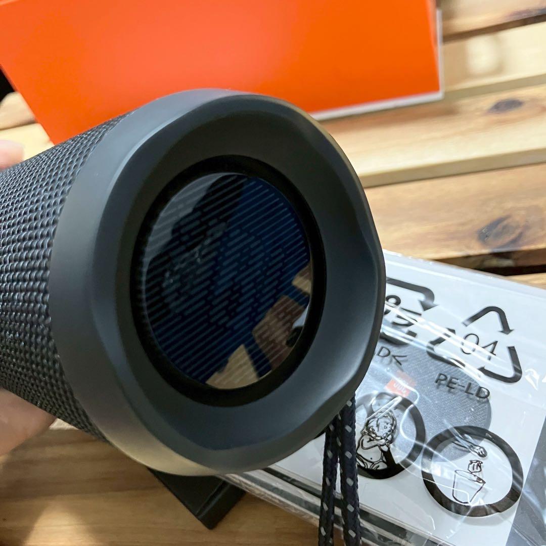 JBL FLIP4 Bluetooth スピーカー IPX7 防水 重低音 黒