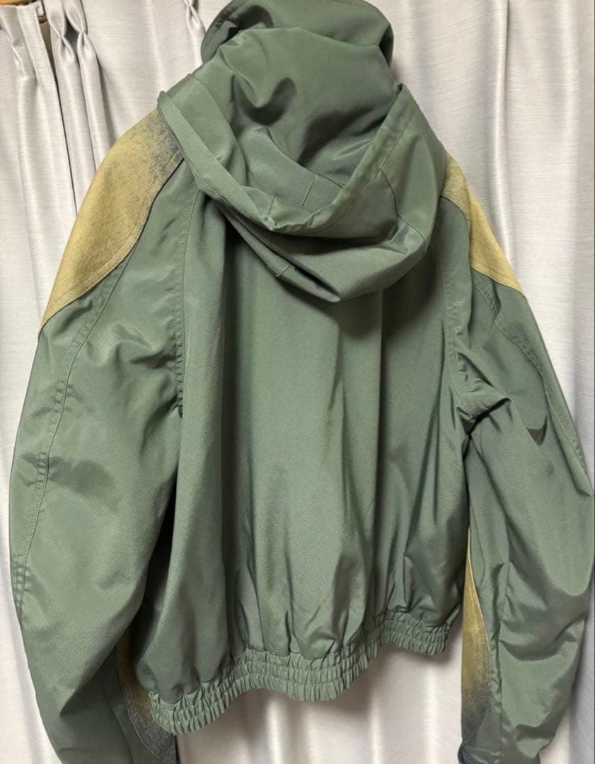 Acne Studios フード付きナイロンジャケット ボンバージャケット46