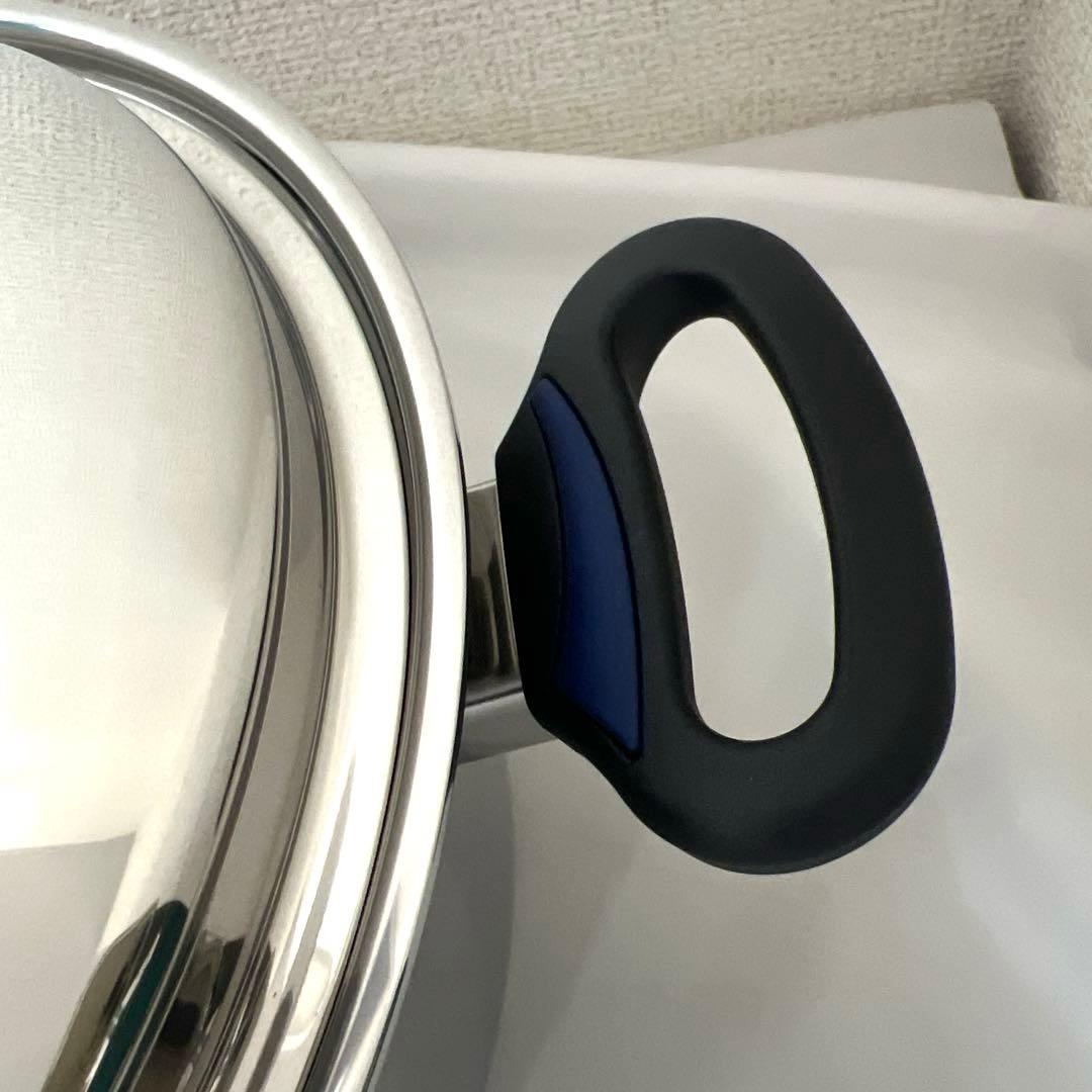 【未使用保管品】　ビタクラフト　両手鍋　Oz 無水鍋　 ステンレス多層　IH可