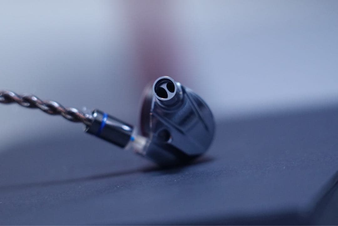 Astell&Kern×JH Audio コラボレーションイヤホンDIANA