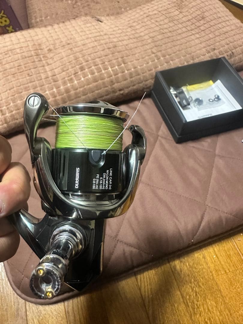 22ステラ　c3000sdhhg スピニングリール