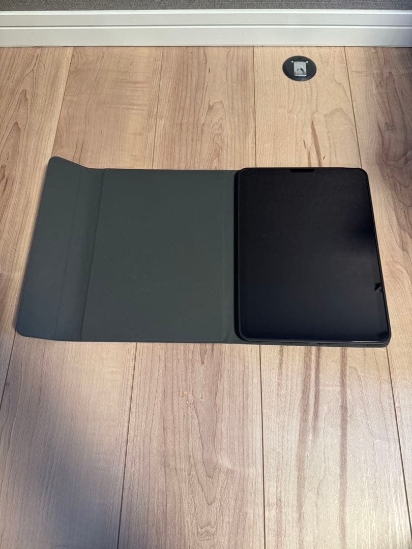 【超美品】Apple iPad Air（第４世代）256GB スペースグレー