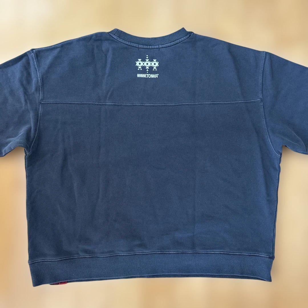 STRANGER THINGS×MINNETONKA プリンテッドスウェット