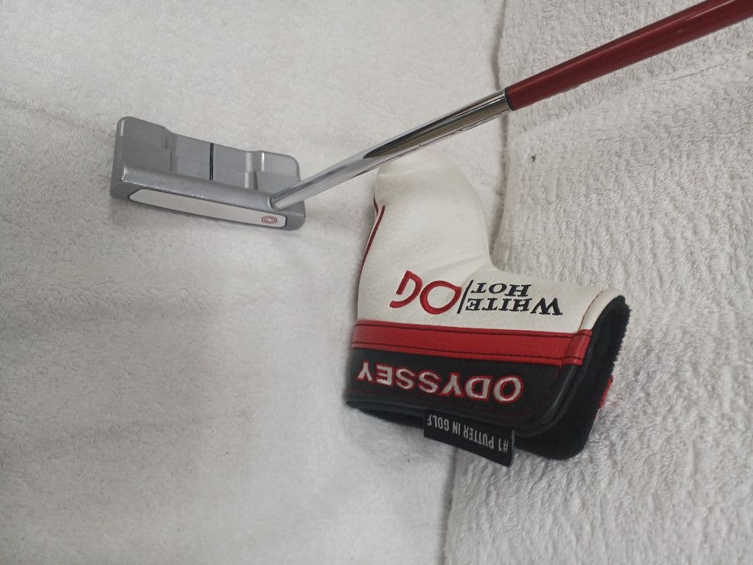 Odyssey White Hot OG Double Wide パター