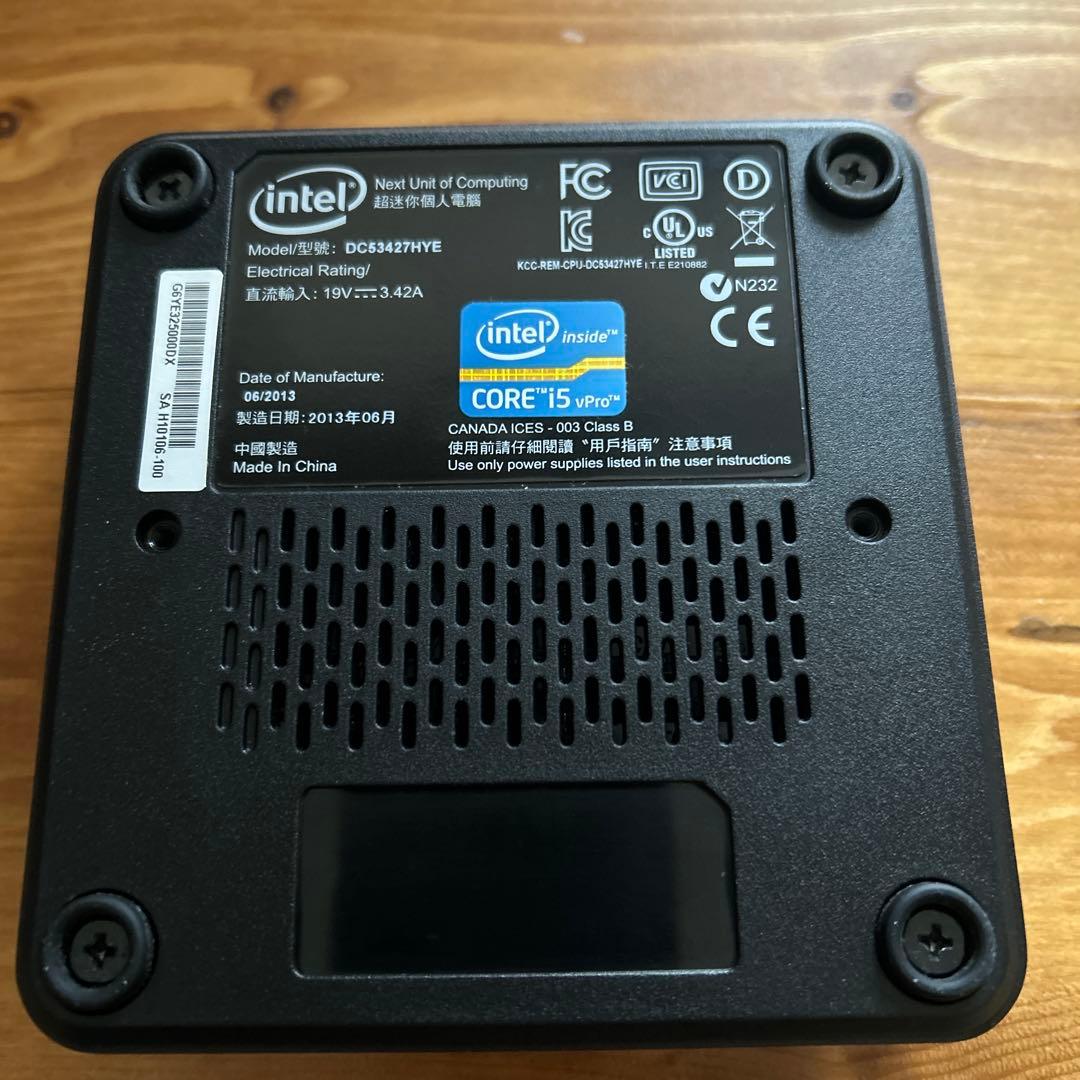 Intel NUC NUC Kit DC5342HYEミニPC