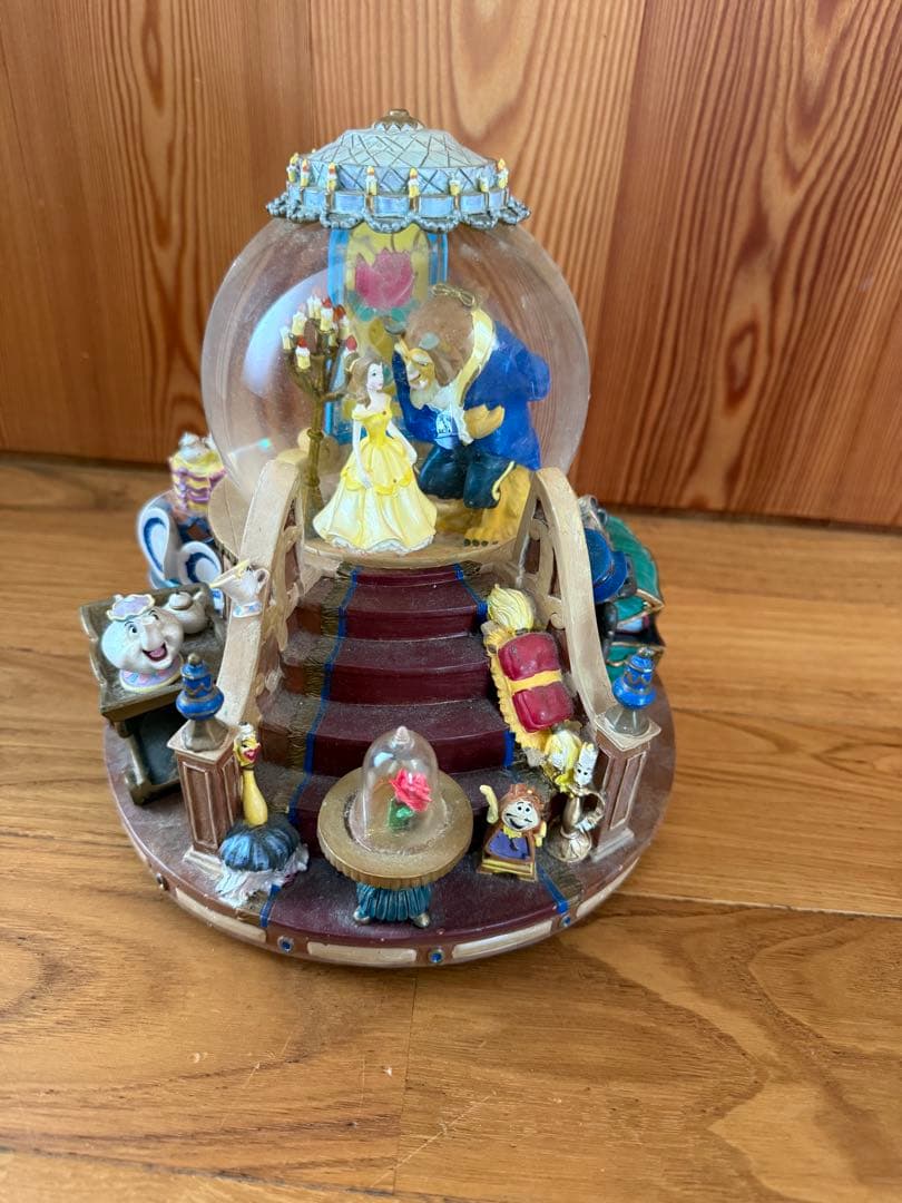 Disney スノードーム