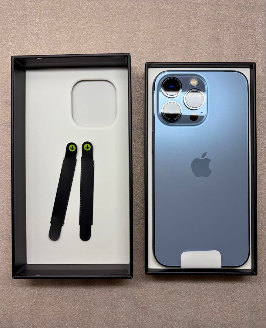 Apple iPhone 13 シエラブルー 256GB SIMフリー