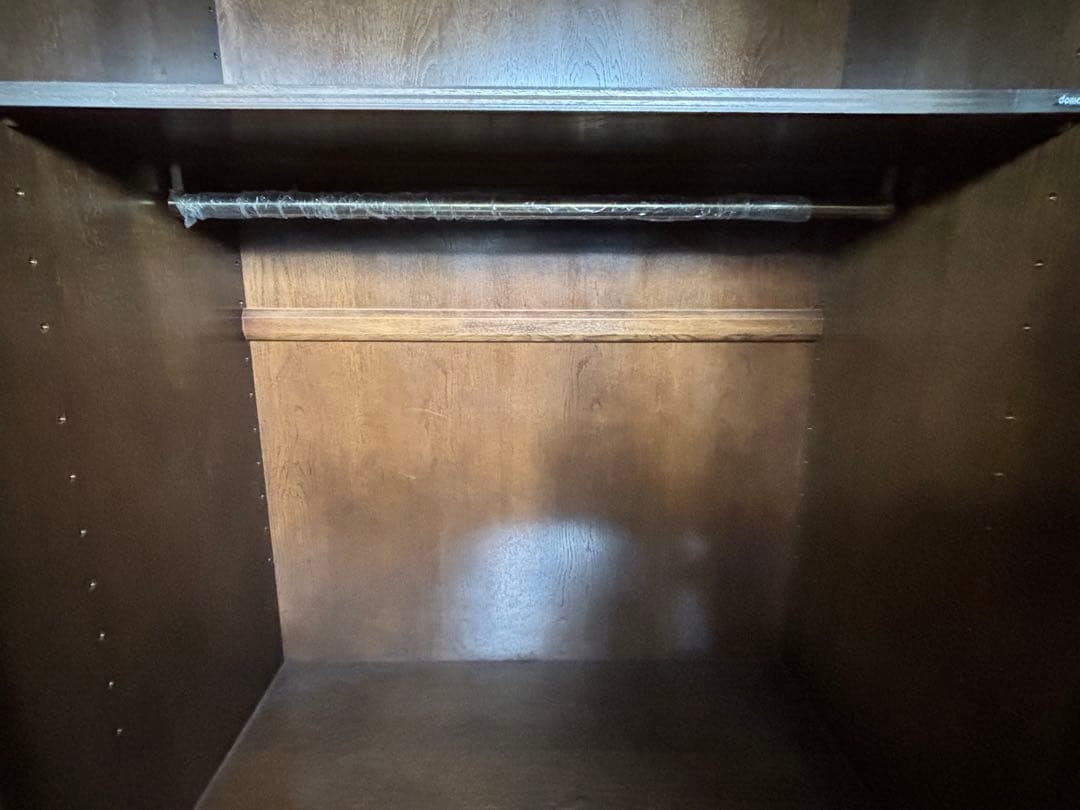 極美品　モーガントン　アンティークカリモク　Domani 鏡付きクローゼット