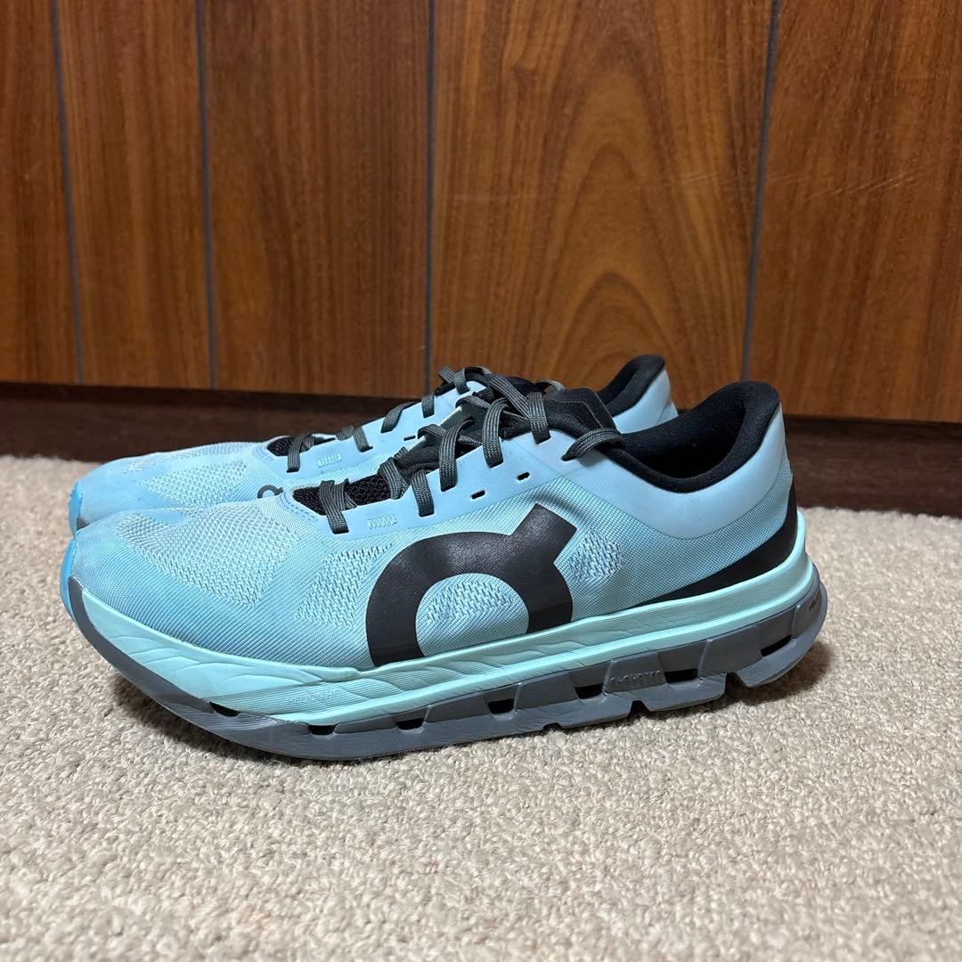 【トラック使用のみ】 On Cloudflow 5 (26.5cm)