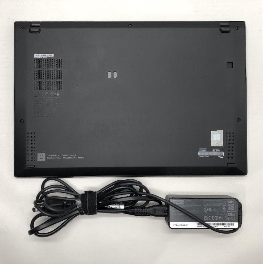 中古品 LENOVO ThinkPad X1 Carbon 20UAS6U501