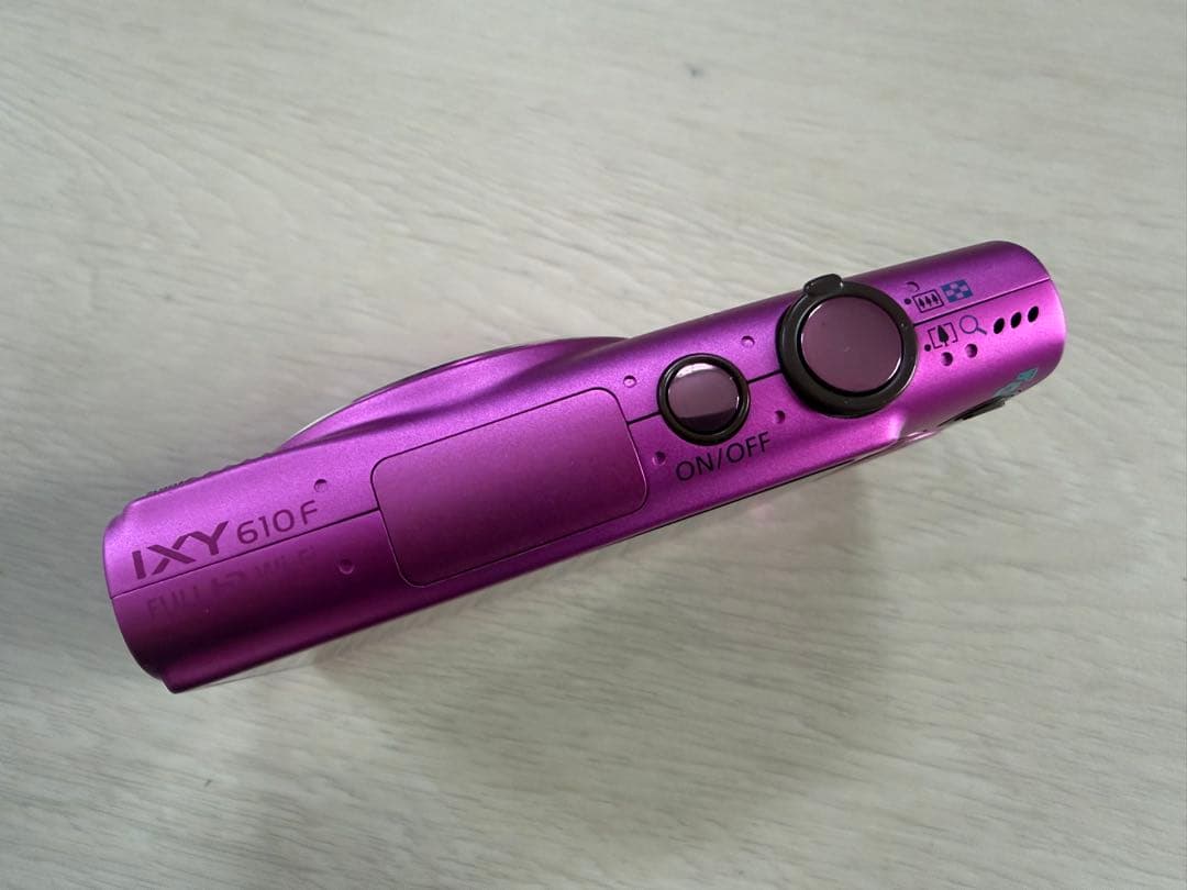 ジャンクCanon IXY 610F コンパクトデジタルカメラ