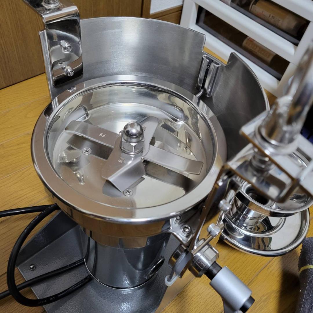 激レア出品　ファインパウダーミル　ラボネクト　FM-100　粉砕機　微粉砕