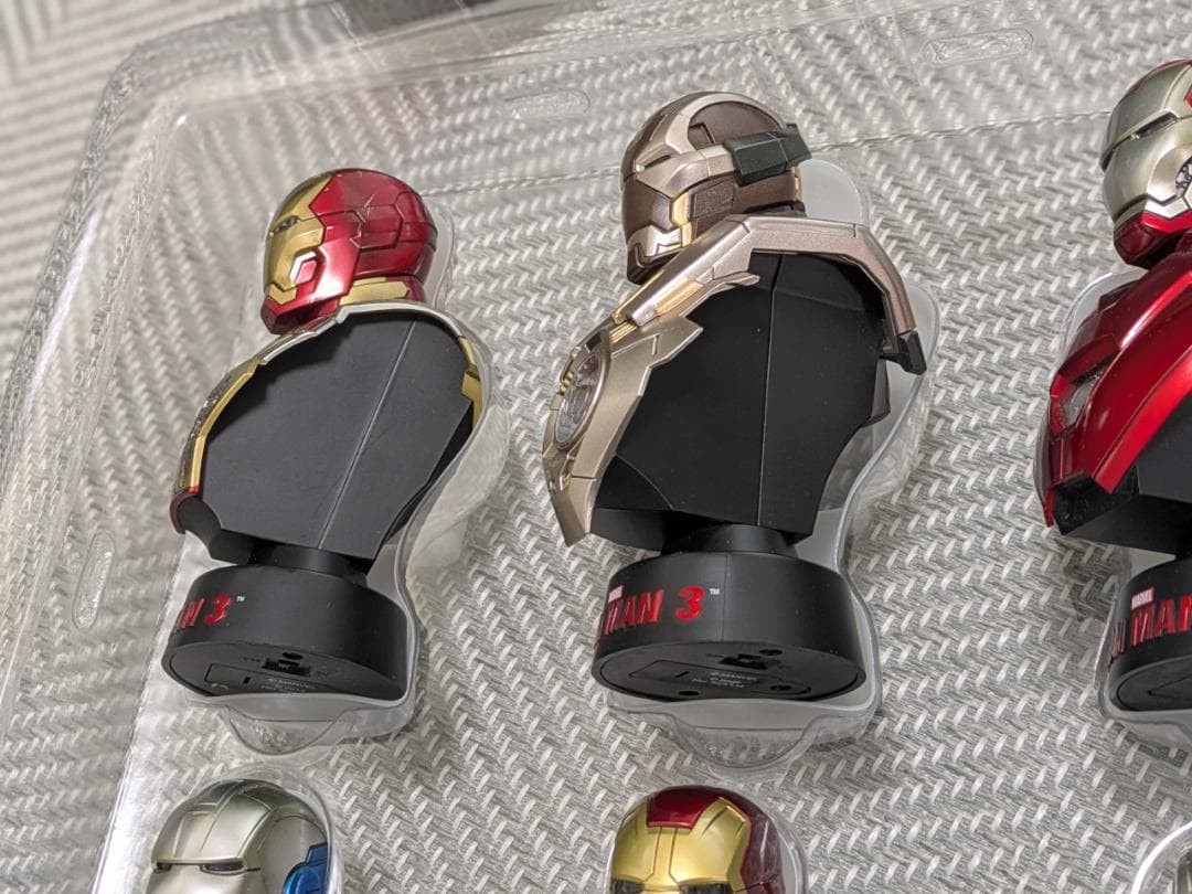 アイアンマン3 デラックスセット バスト8体セット ホットトイズ