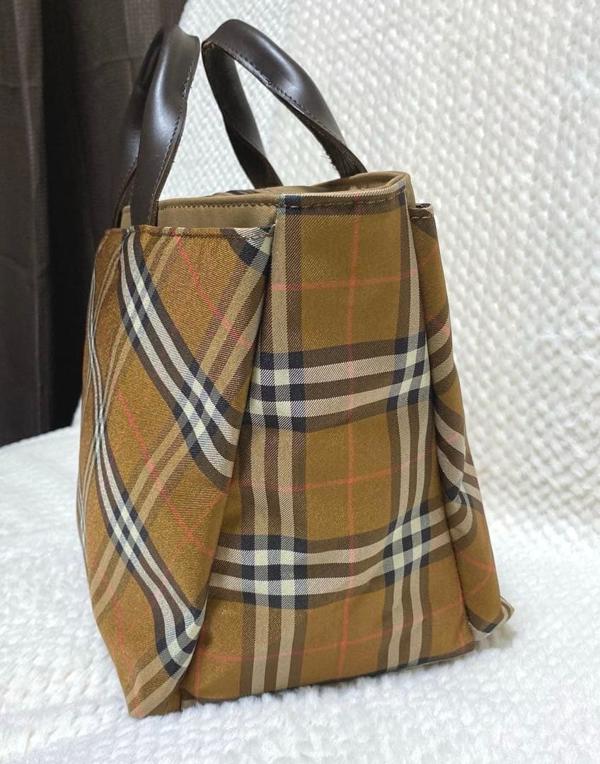 未使用 Burberry バーバリーブルーレーベル ノバチェック ハンドバッグ