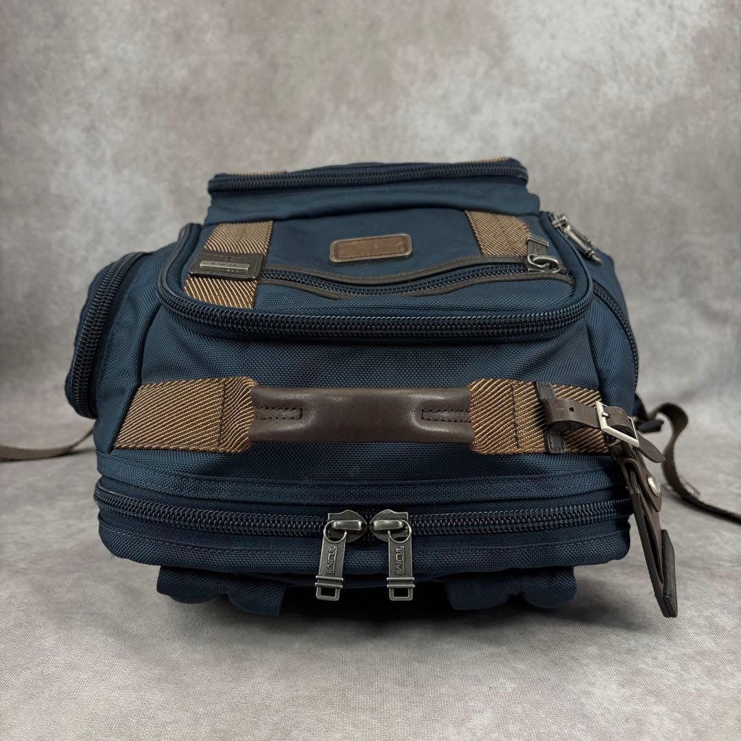 【美品✨】トゥミ バックパック リュックサック ビジネス レザー ネイビー 紺