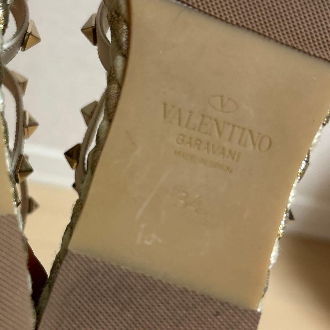 ま*め様 【匿名配送】VALENTINO スタッズ　ウェッジソールサンダル　34