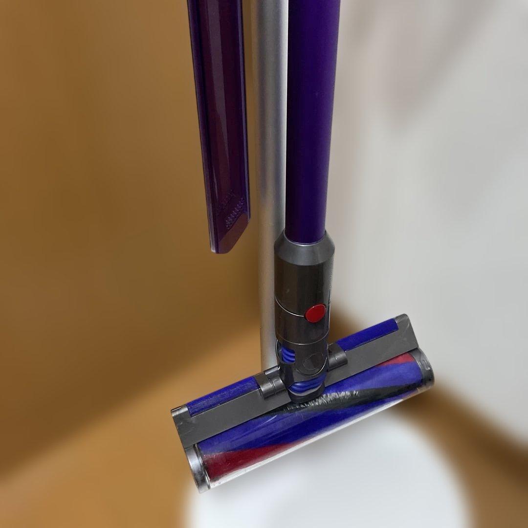 30.『美品』洗浄済Dyson Digital Slim Fluffy SV18