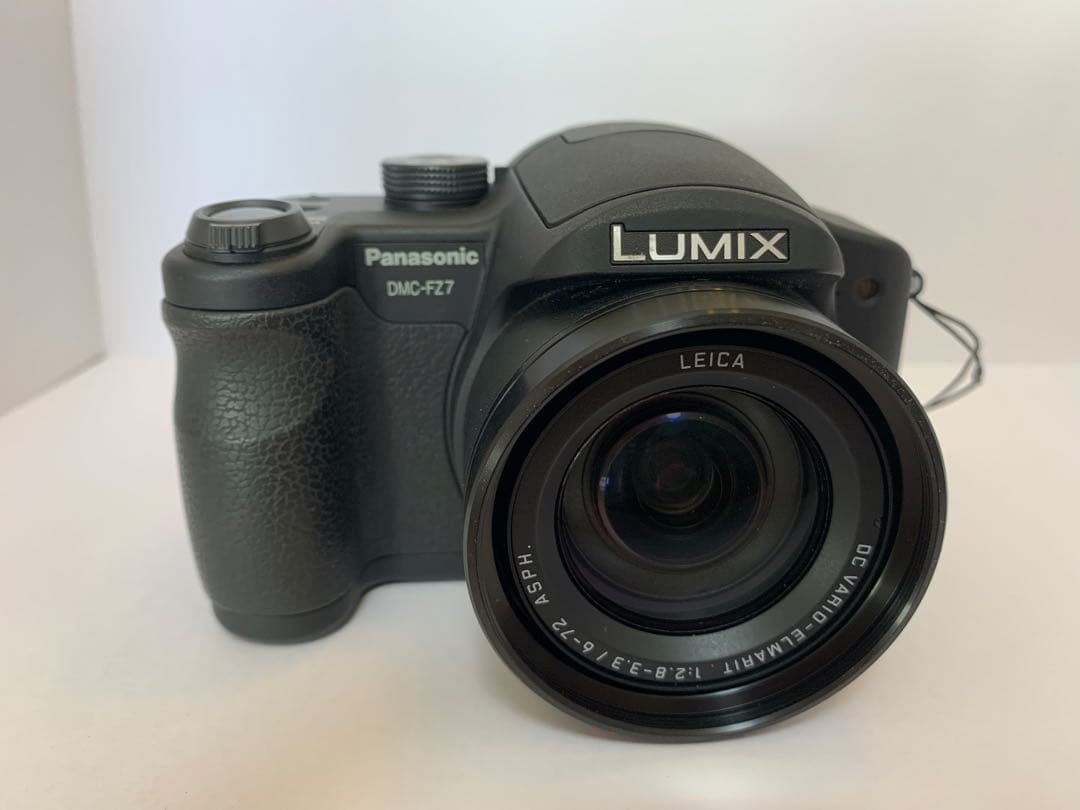 Panasonic DMC-FZ7 デジタルカメラ　プロテクターフィルター付