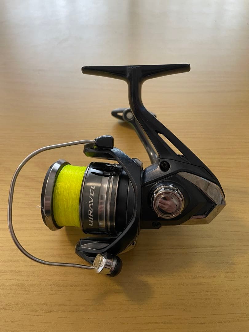 SHIMANO MIRAVEL C3000HG スピニングリール