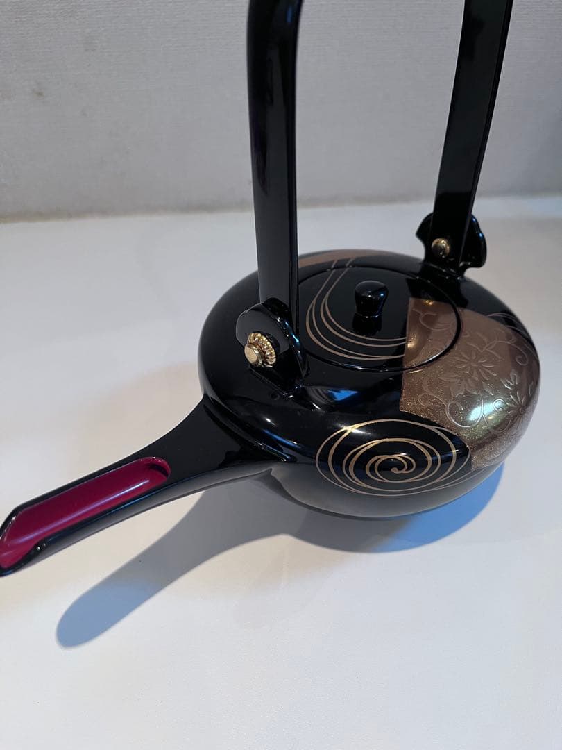 【未使用】輪島塗 蒔絵 三段重箱 お屠蘇 盃　酒器セット　中島忠平の作品