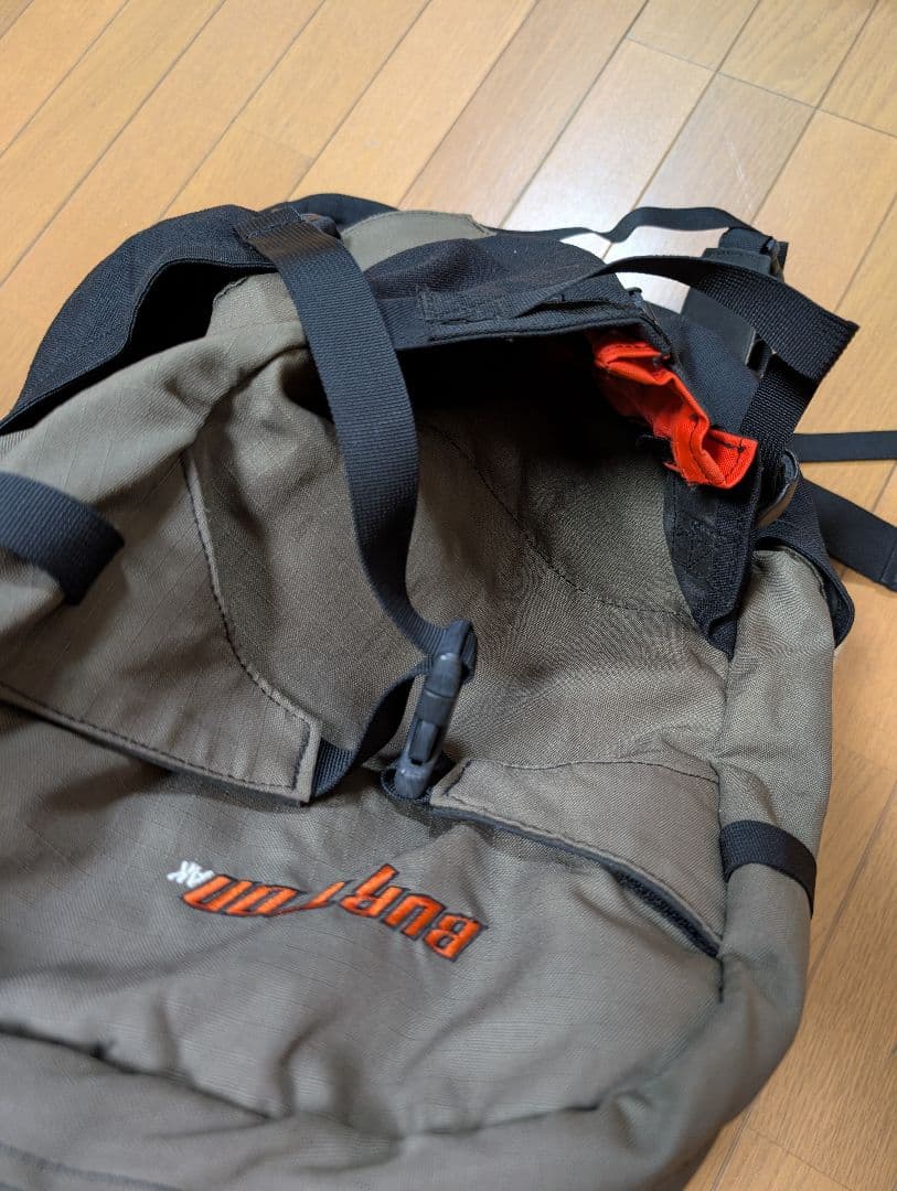 BURTON　バートン　リュック　AK457　バックパック　中古品　送料無料