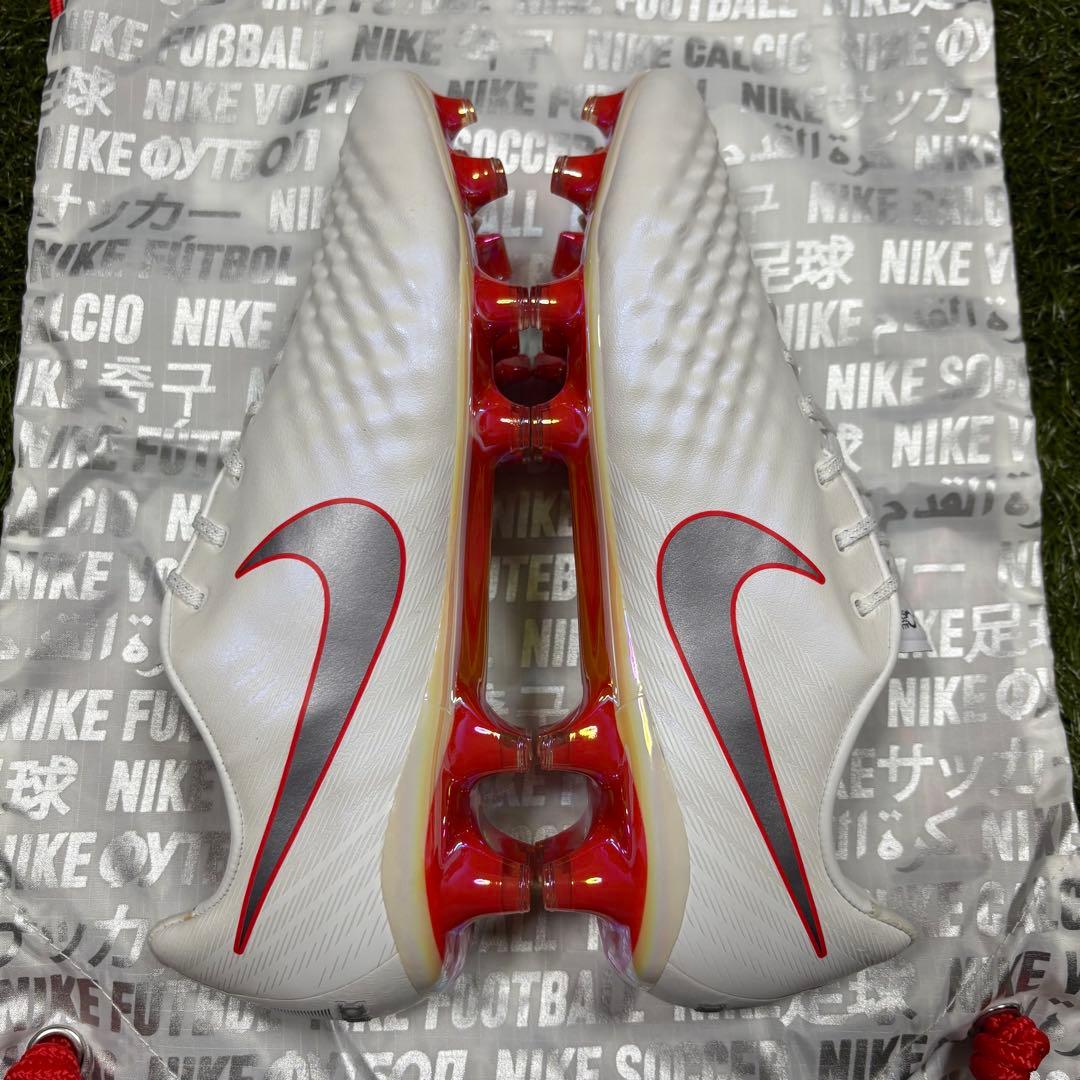 NIKE Magista Obra Ⅱ Elite FG 26cm