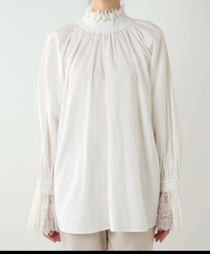 美品　ウィムガゼット　レースギャザーブラウス