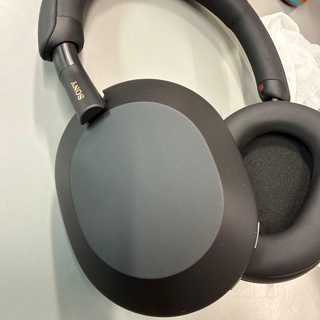 【未使用に近い】 ○ 10月7日16時 まで SONY WH-1000XM5