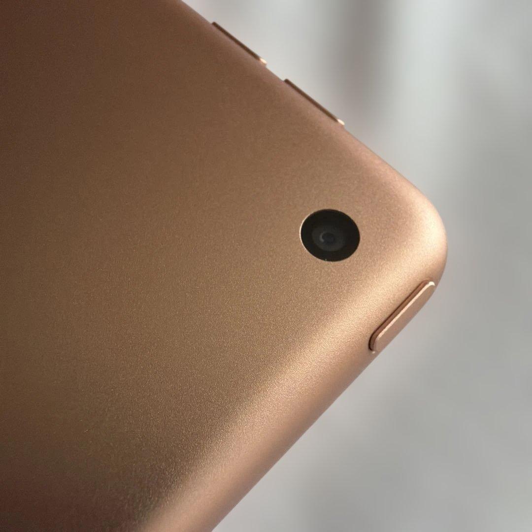 【使用頻度極小】iPad本体 第8世代 10.2インチ 128GB バッテリー良