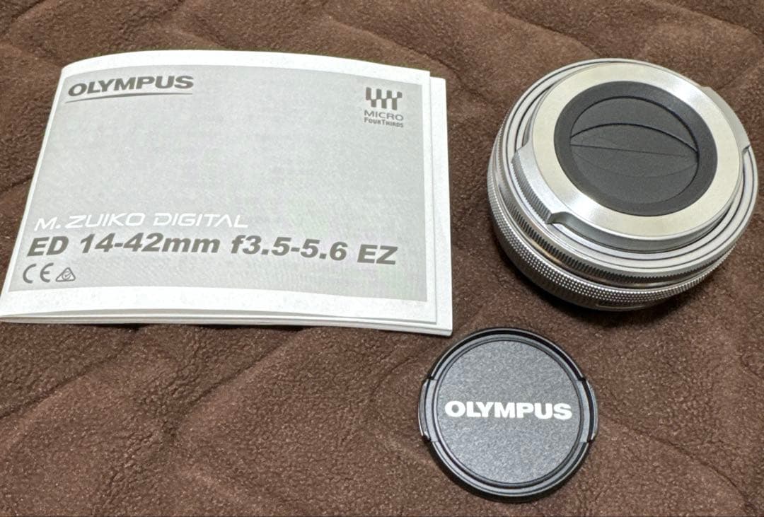 M.ZUIKO ED 14-42mm f3.5-5.6 EZ自動開閉キャップ付