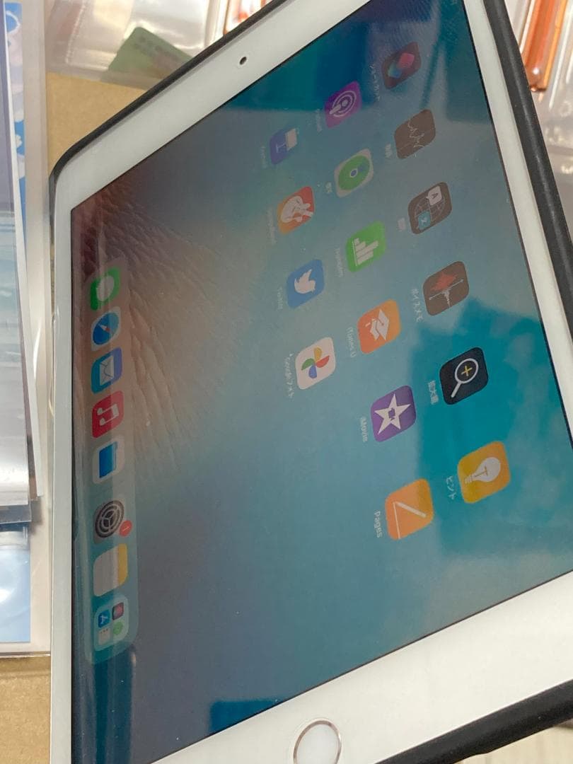 iPad mini4 64GB Wi-Fiモデル 本体 2016年購入　美品