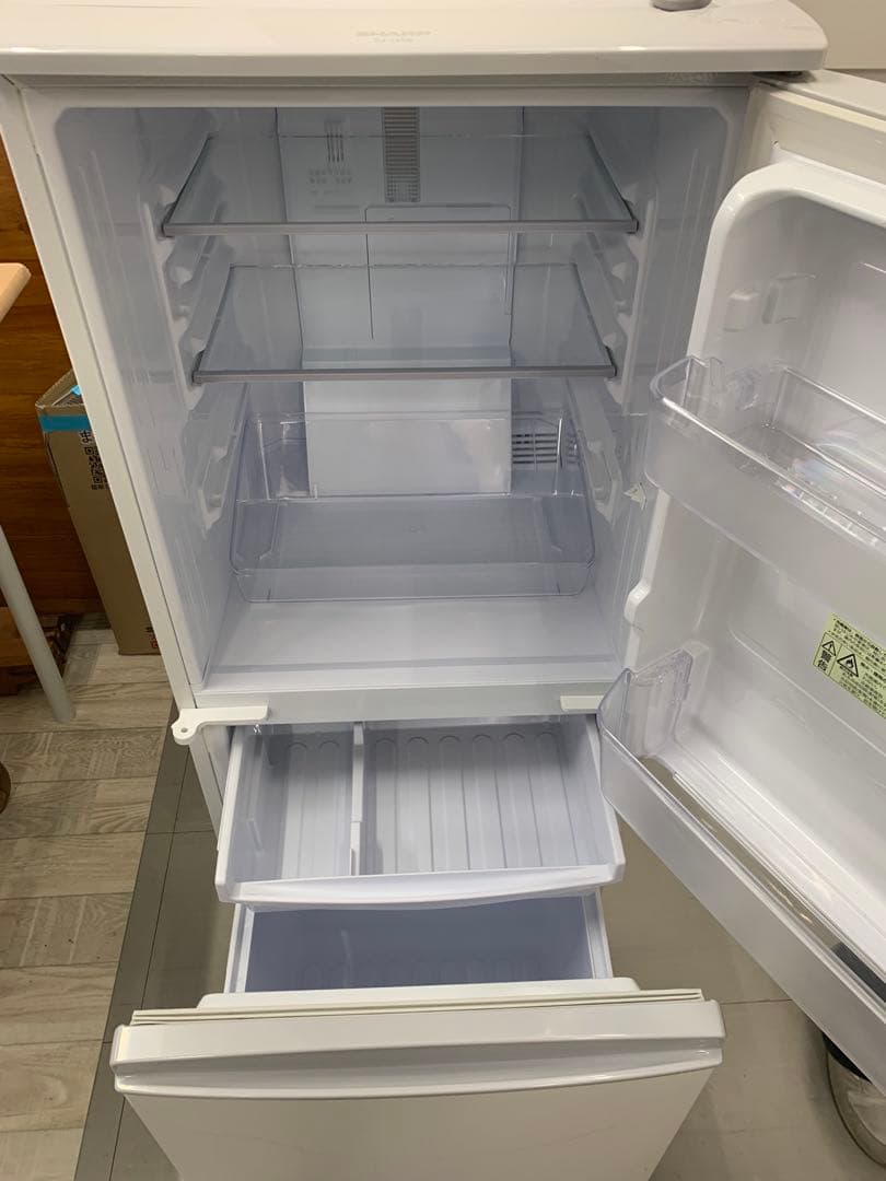 SHARP 冷蔵庫 (137L) 2019年製SJ-14E6-KW 大阪配送限定