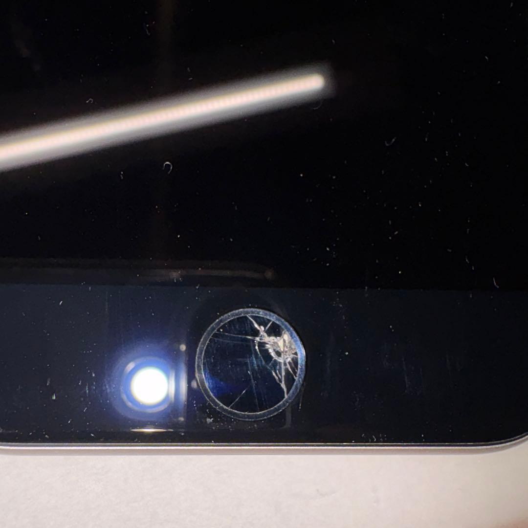 Apple iPhone SE (第3世代) ホワイト 本体 SIMフリー