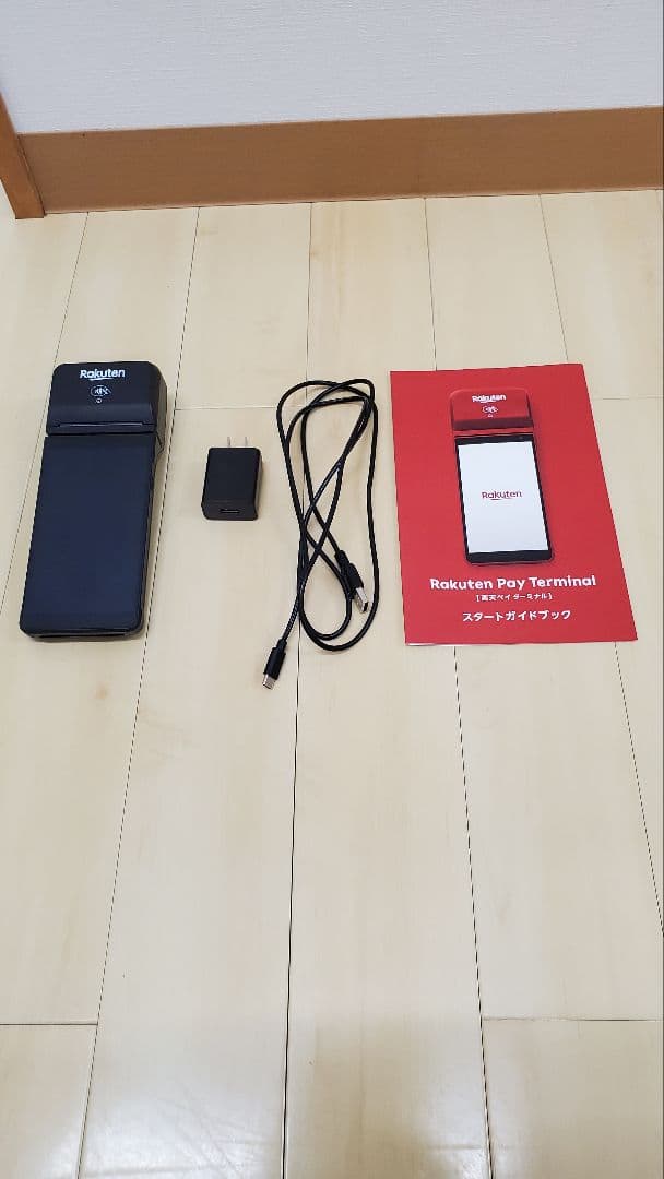 モバイル決済端末　楽天ペイ　ターミナル　感熱紙付き　黒　美品