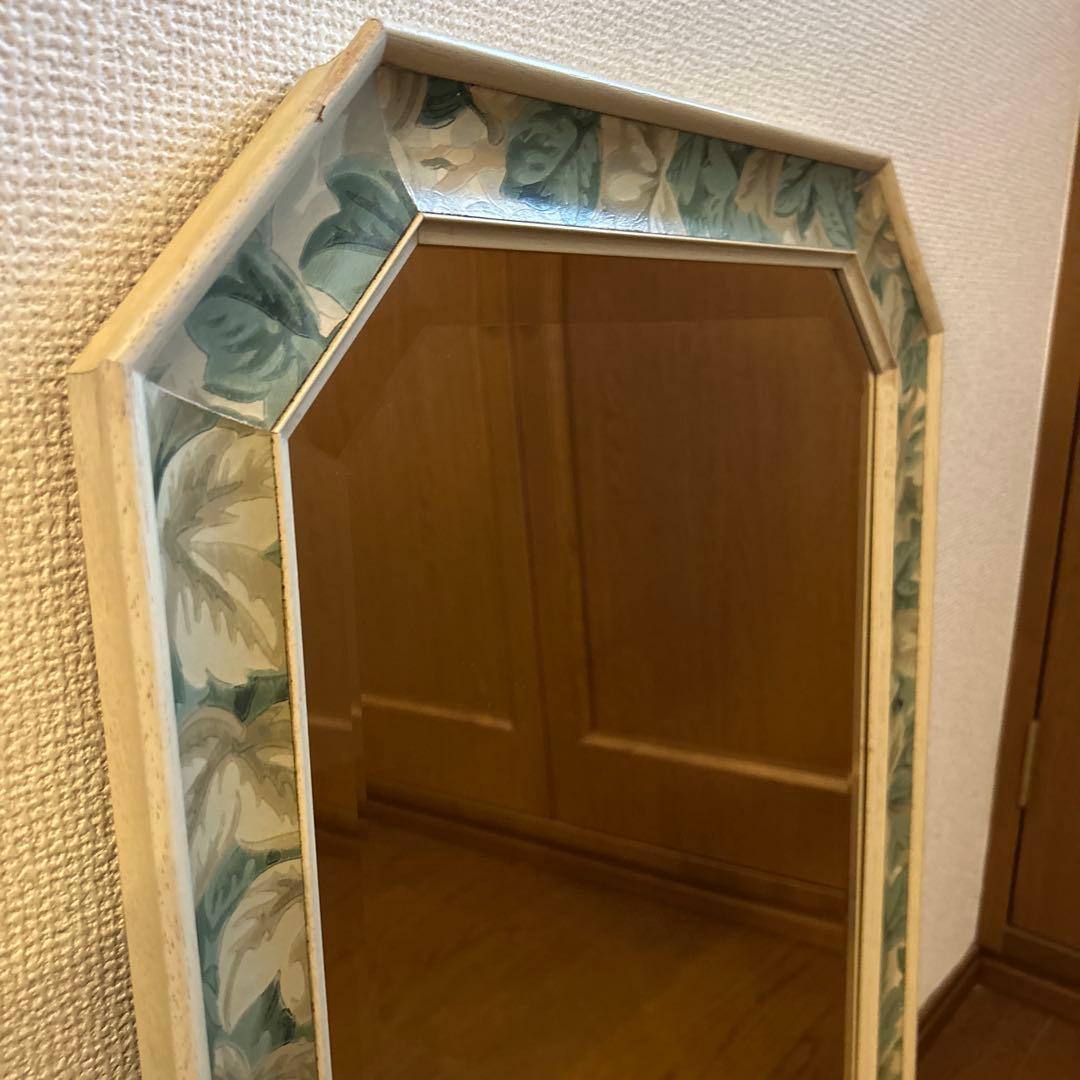 イタリア製壁掛け鏡　アンティークウォールミラー