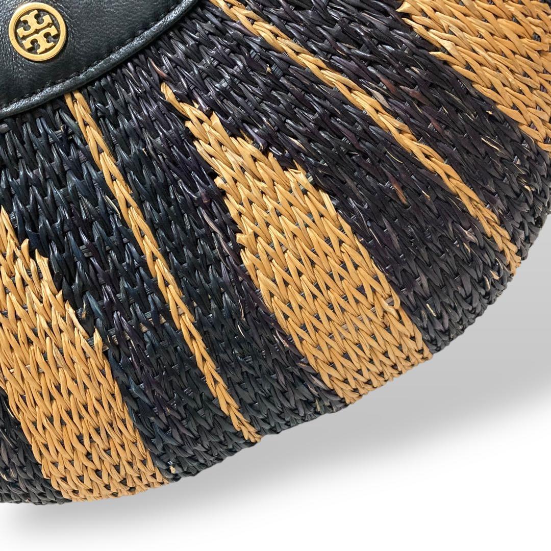 【美品】トリーバーチ　かごバッグ　三日月　ハーフムーン　レザー　ロゴ金具　肩掛け