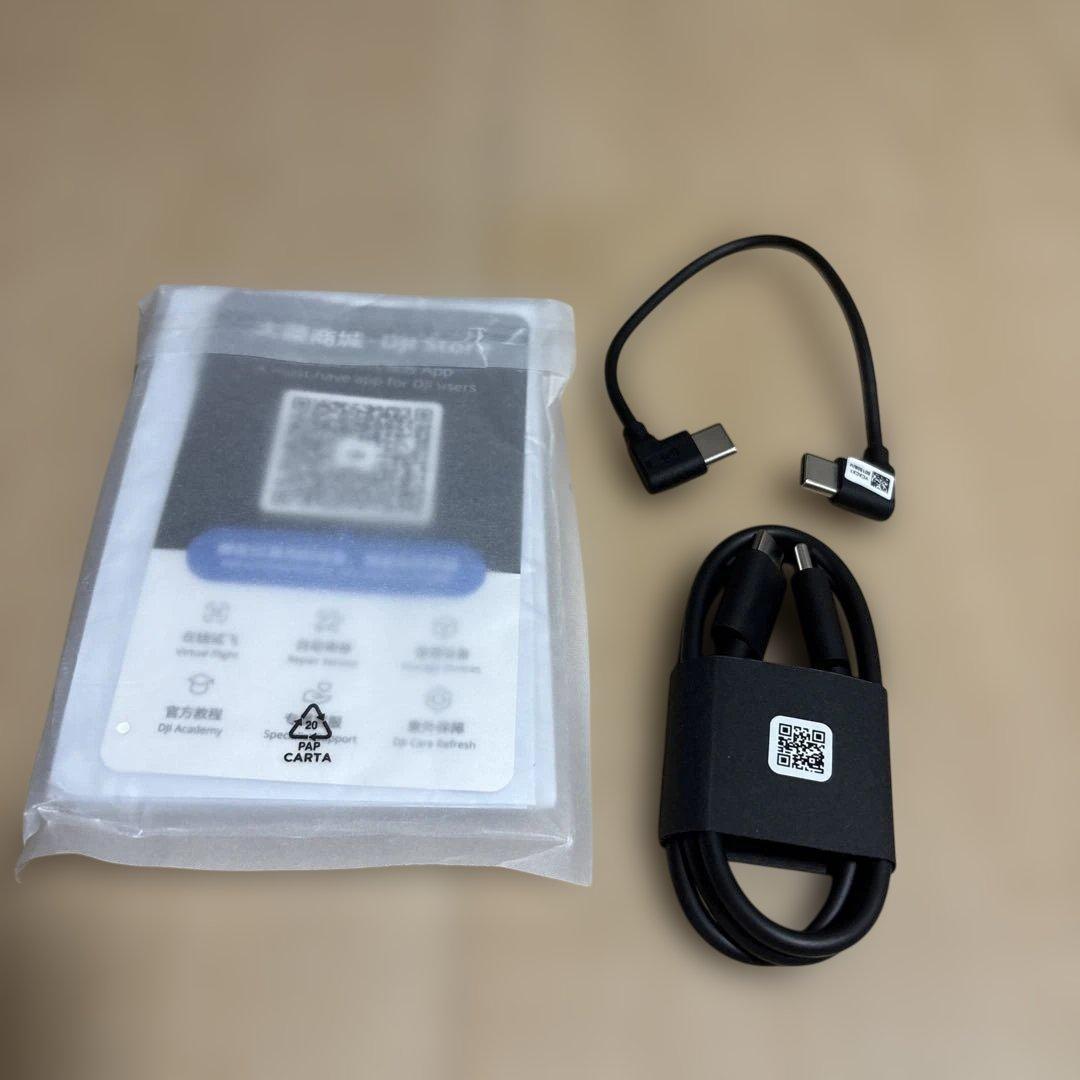 DJI Osmo Mobile 7 Proスマートフォン用ジンバル　数回使用のみ