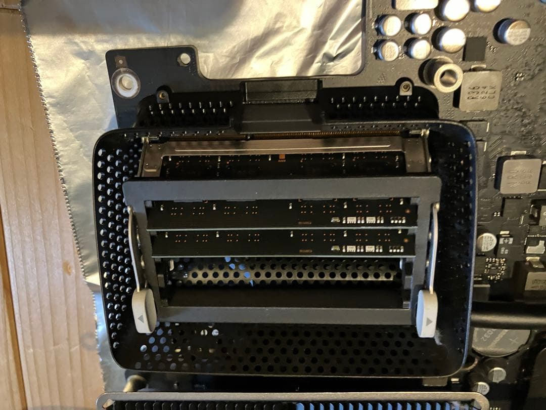 iMac retina5k 27 inch Late2015マザーボードとファン