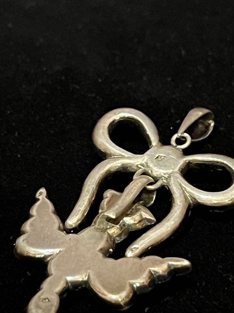 リボンと鳩　ヴィクトリアン　チャーム　イギリス　アンティーク　ネックレス