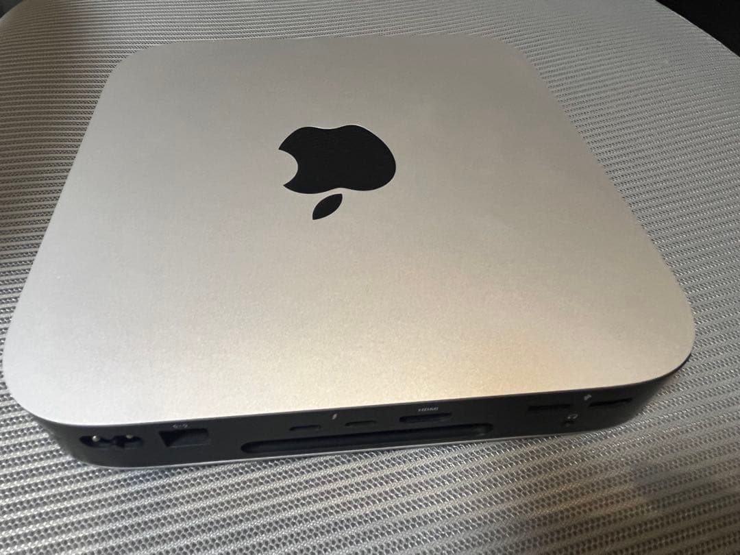 [美品]Apple Mac mini m2 とMagic Keyboard