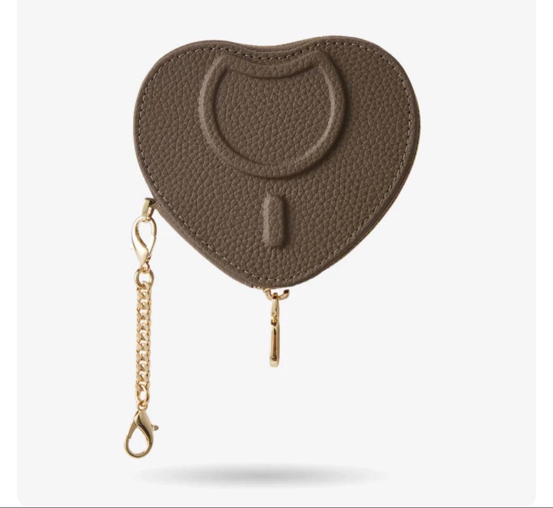 ほぼ未使用CUSTYPE カスタイプ◆ハート型ポーチ付iPhone15対応ケース