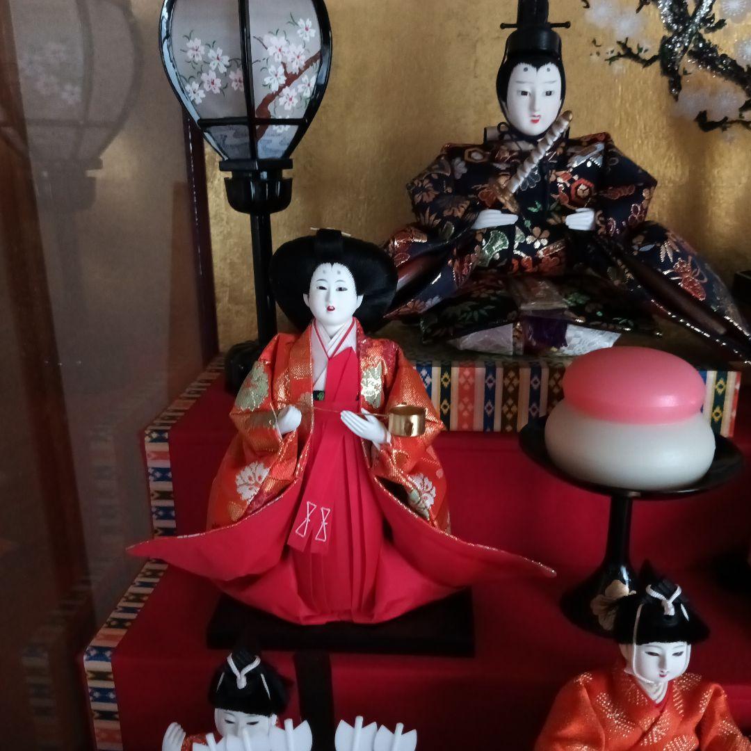 雛人形 三段式 伝統的な雛祭り