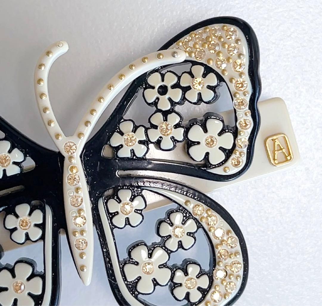 アレクサンドルドゥパリ　バレッタ　バタフライ　モノトーン　大人気　希少