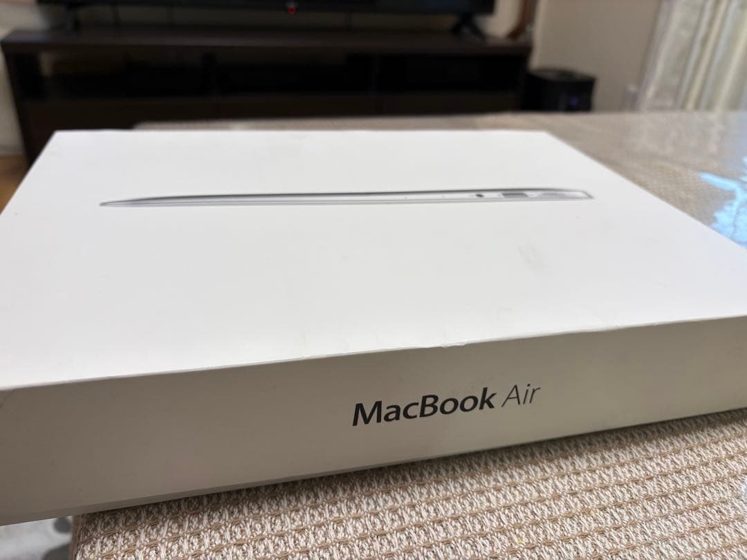 MacBook Air (13-inch, Early 2014) 備品付き