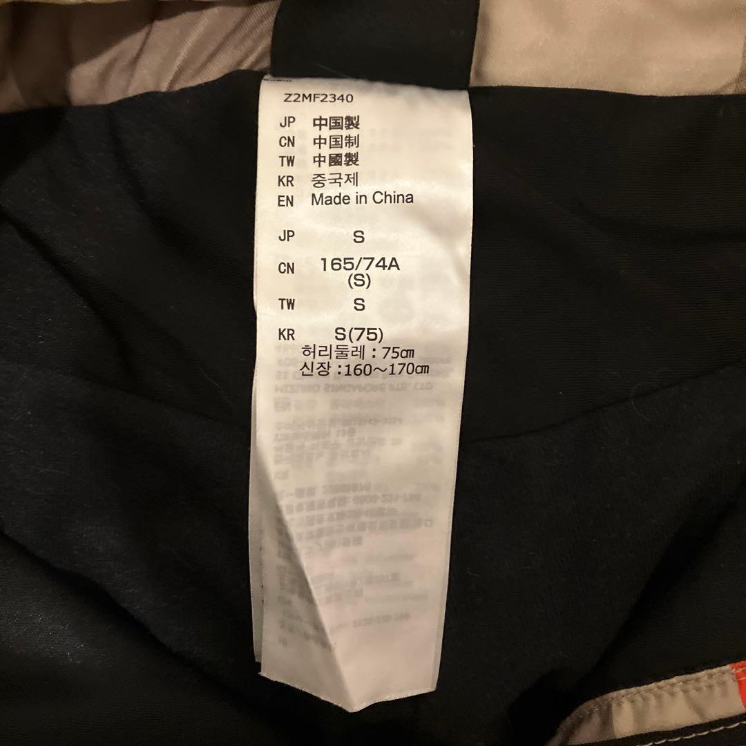 歳末クリスマスセール‼️ MIZUNOミズノスキーウェア2023上下