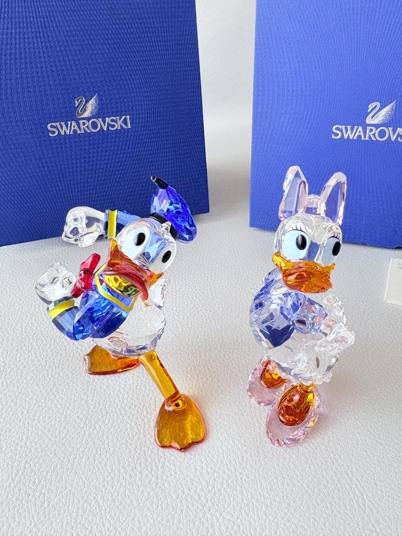 スワロフスキー　ドナルド デイジー セット 専用箱付