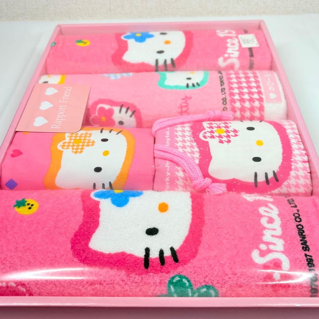 ハローキティ 豪華タオルセット　ギフト　ピンク