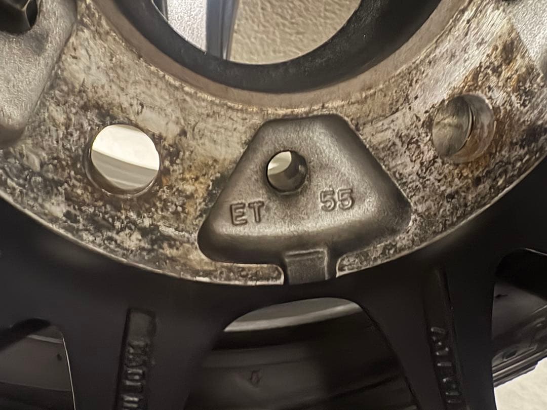 あ　215/50R17 pcd114 スタッドレスタイヤ 美品