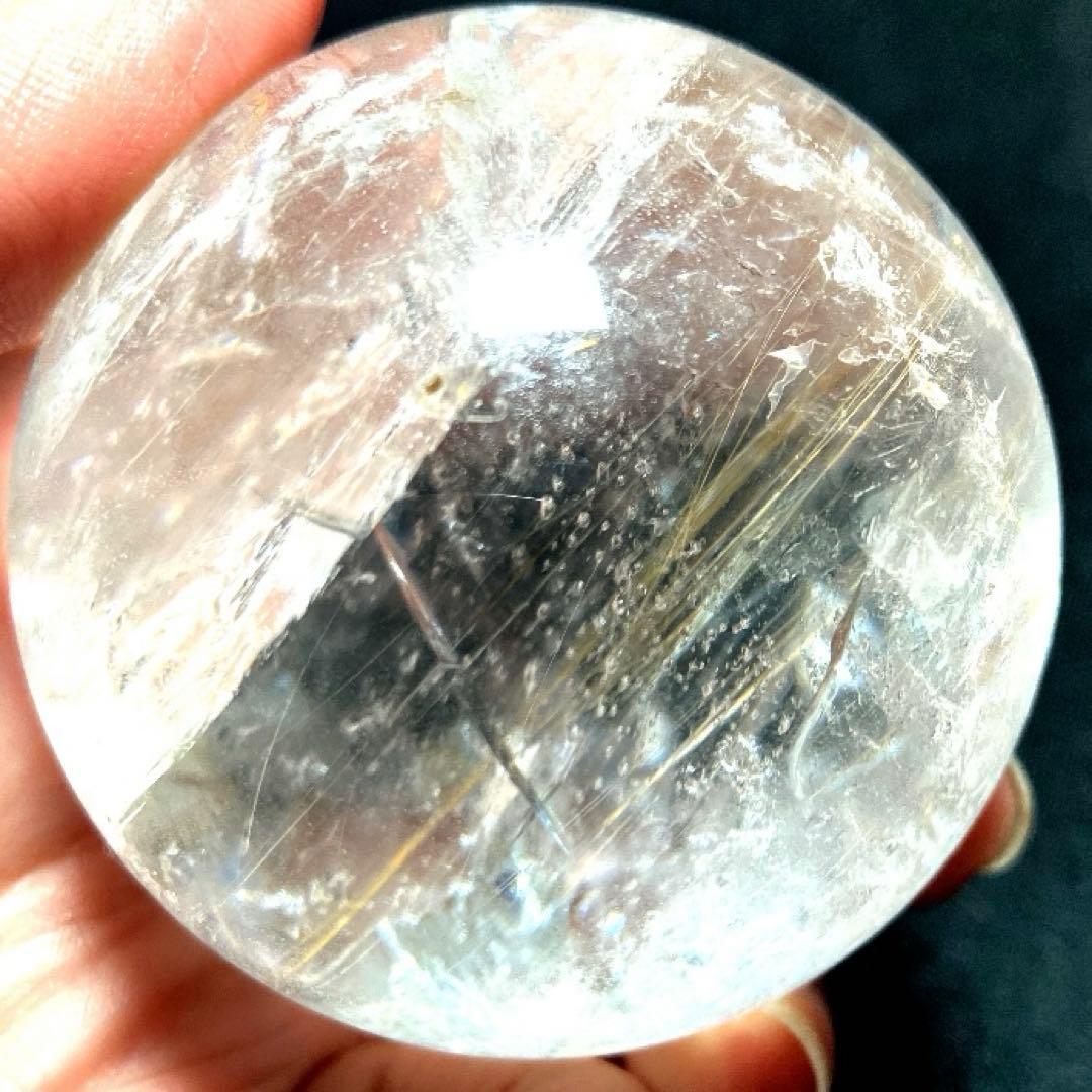 58mm 虹入りゴールドルチルクォーツ　丸玉　スフィア　金針水晶