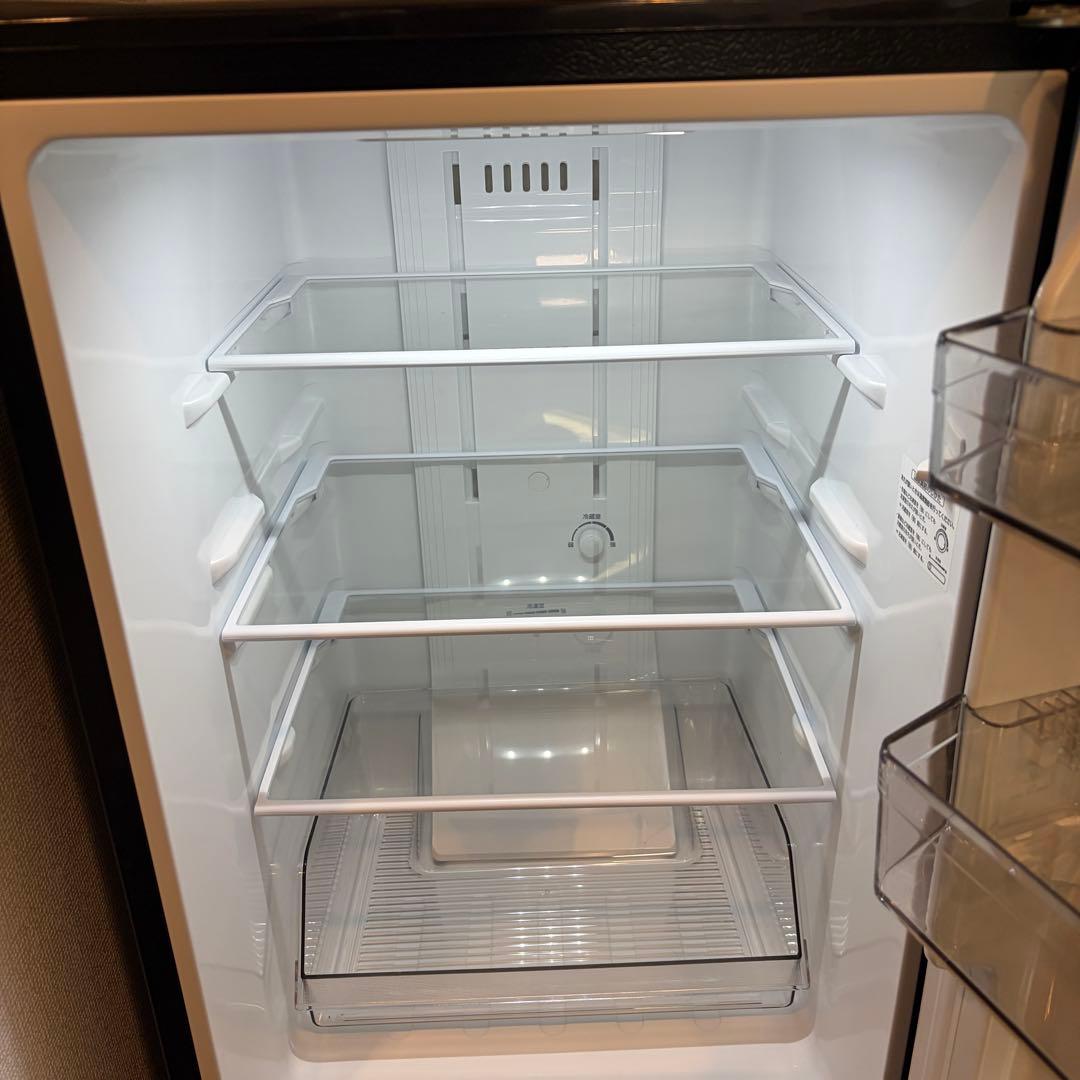 東芝(TOSHIBA) 冷蔵庫153L GR-U15BS 2ドア　右開きブラック